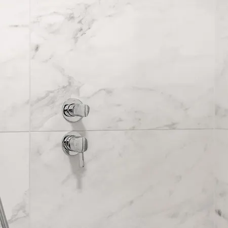 We - Santa Sofia House, Duomo Apartment Milan