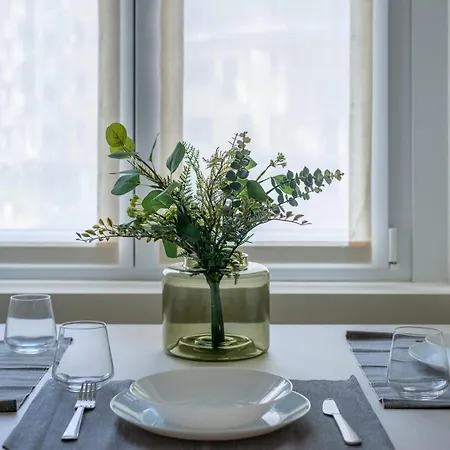We - Santa Sofia House, Duomo Apartment *
